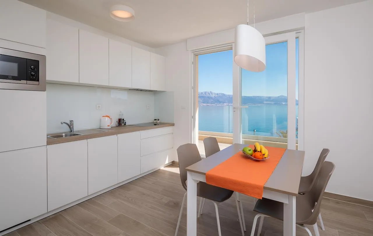 Apartments Alba Slatine